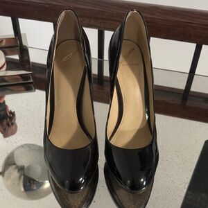 Elegant Brian Atwood Black Women's Pumps